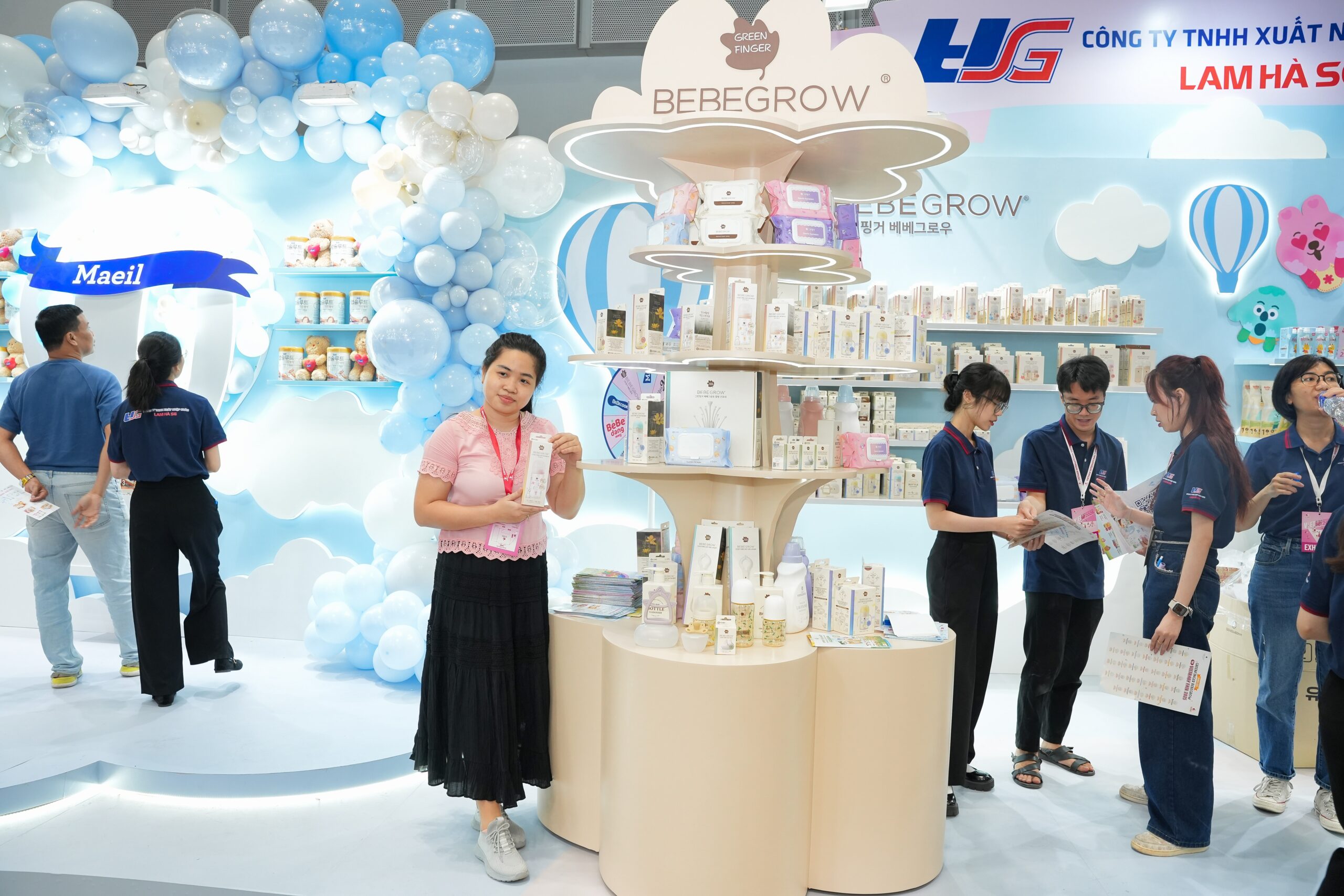 Check-in nhận quà của Greenfinger Bebegrow tại VietBaby Fair